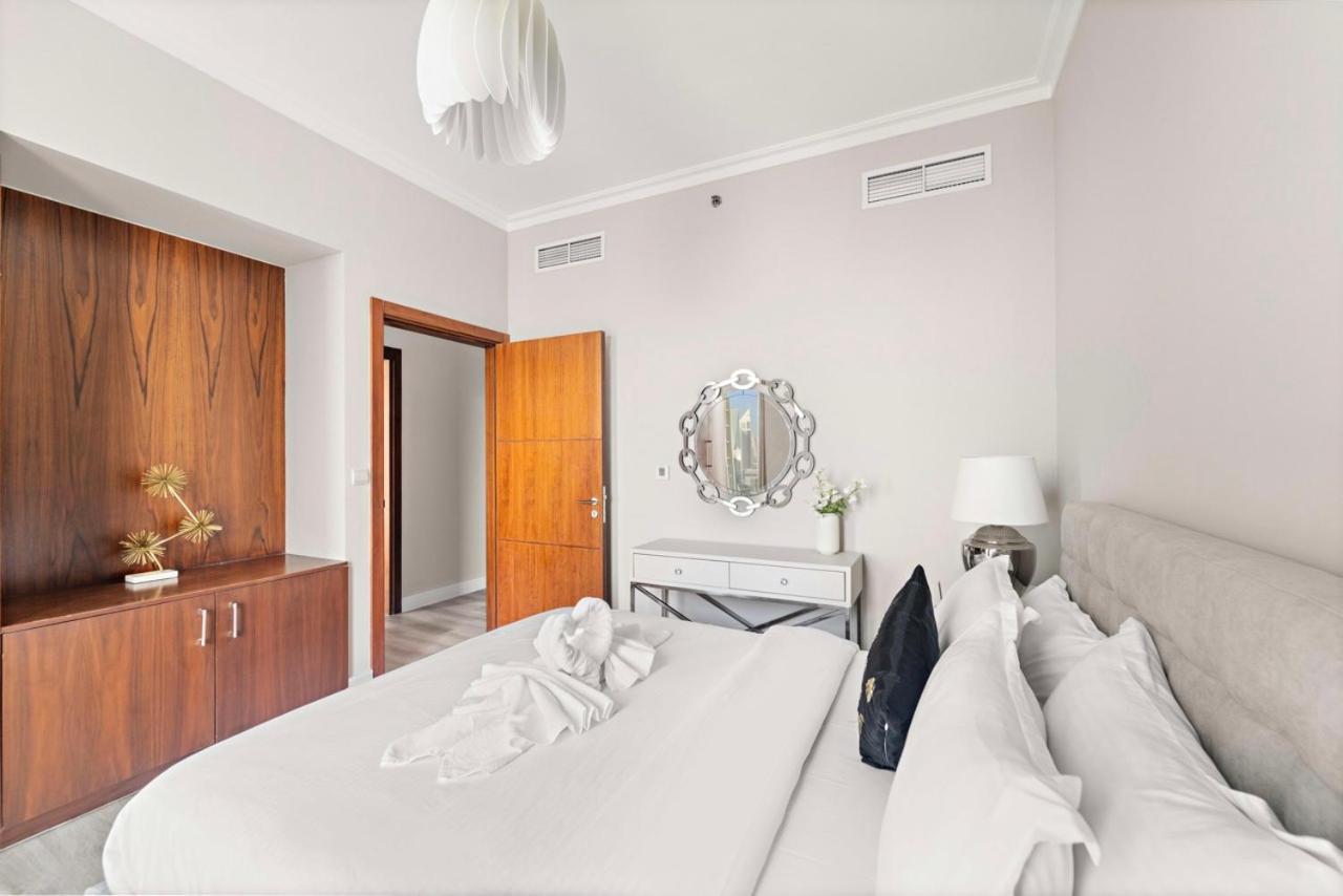 First Class 3Br With Full Burj Khalifa And Fountain View Dubai Eksteriør billede