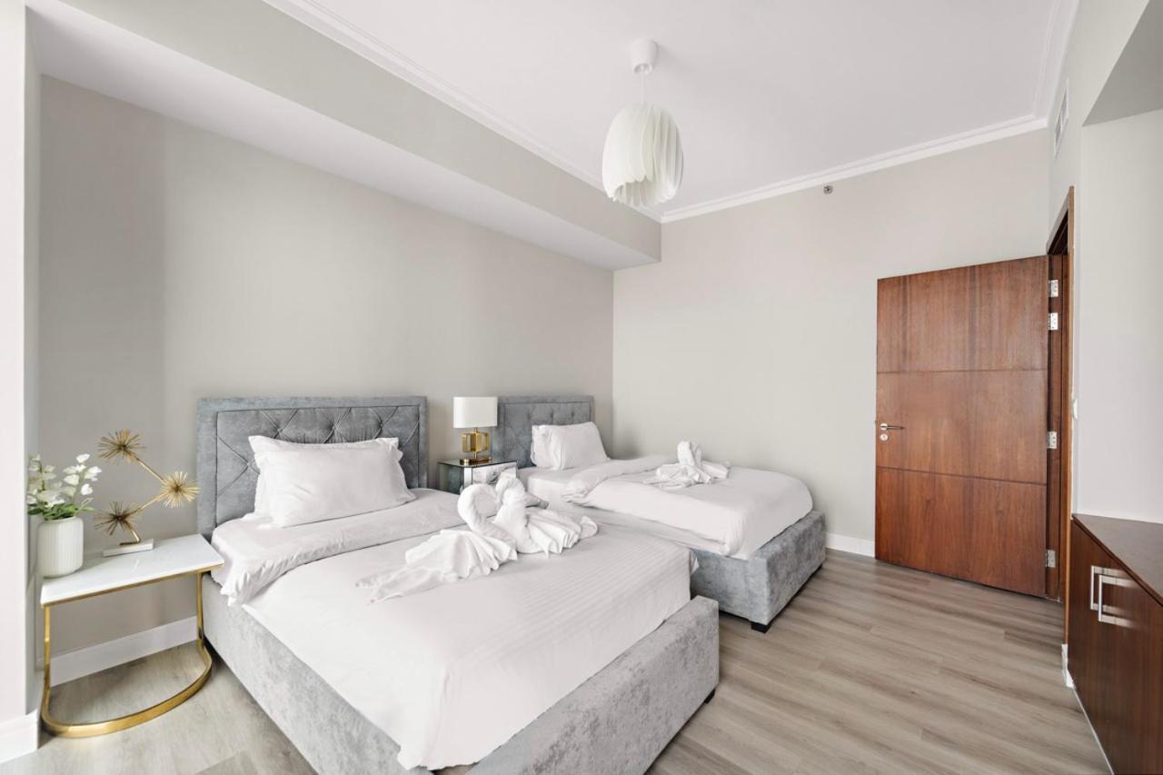 First Class 3Br With Full Burj Khalifa And Fountain View Dubai Eksteriør billede